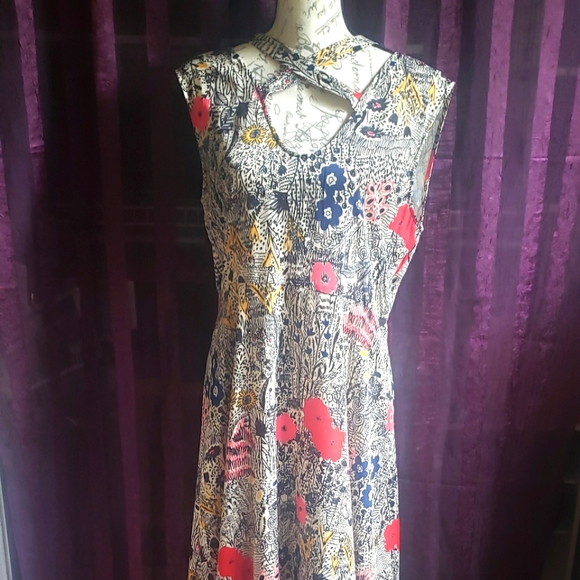 Botique Dress - Picture 1 of 1